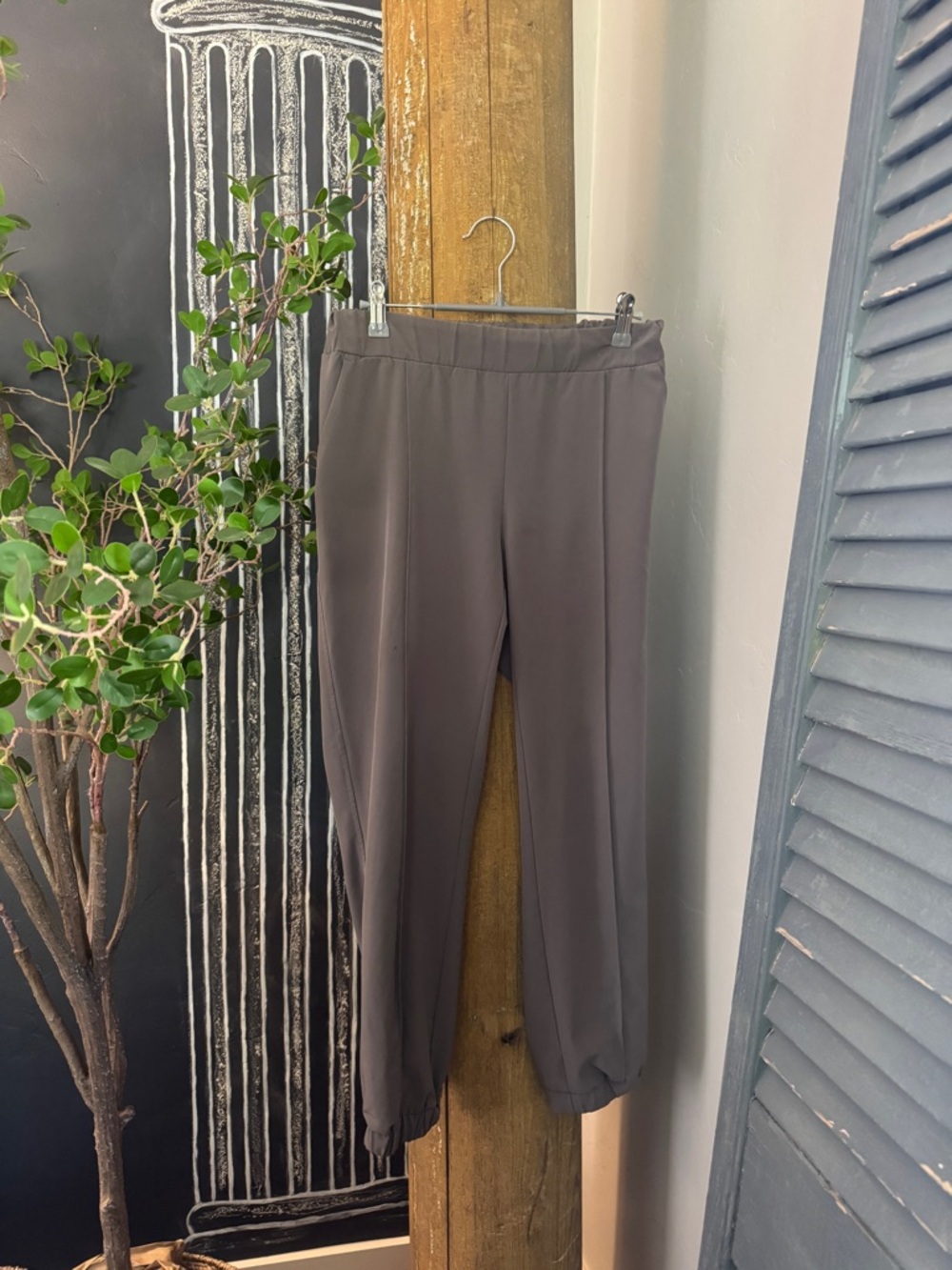 Charcoal (TAUPE) Grey Pull-On Jogger Pants
